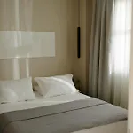Pnoes Skyros Гостевой дом 4*
