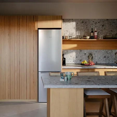 Pnoes Skyros Kalamitsa